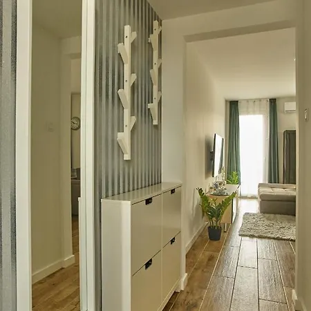 Starlight Silver - Exclusive *